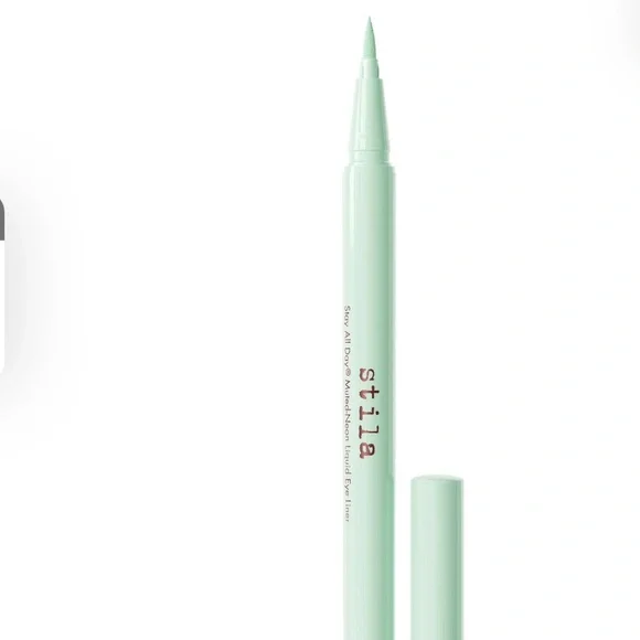 Stila eyeliner, eyeshadow, & mascara bundle. BRAND NEW